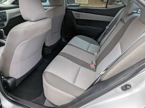 Used 2017 Toyota Corolla LE image 24