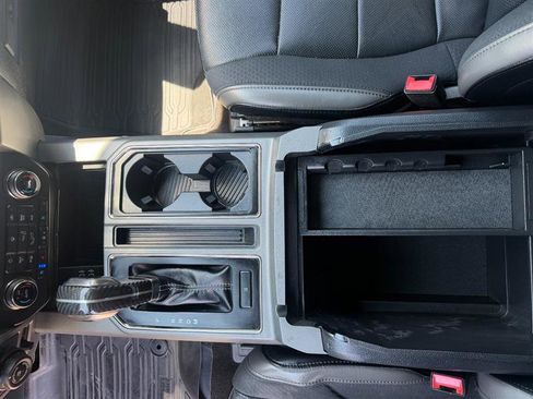 Used 2020 Ford F150 Raptor w/ Equipment Group 802A Luxury AWD/4WD image 13