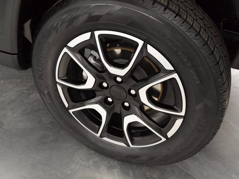 Certified 2024 Jeep Compass Trailhawk image 11