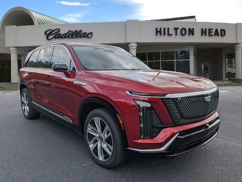 New 2026 Cadillac Vistiq Luxury w/ LPO, Floor Liner Package image 8