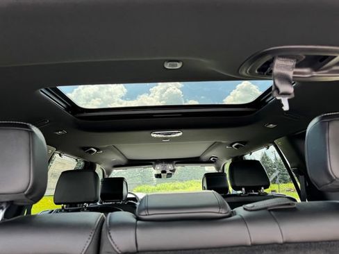 New 2026 Jeep Grand Wagoneer Limited AWD/4WD image 20