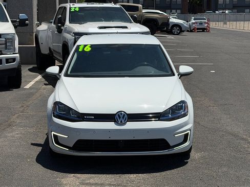 Used 2016 Volkswagen e-Golf SEL Premium w/ Driver Assistance Package FWD image 46