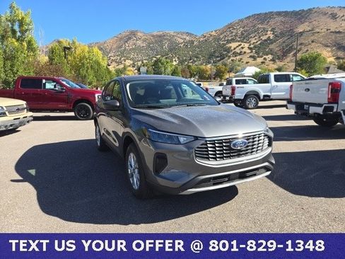 New 2026 Ford Escape Active w/ Tech Pack #1 AWD/4WD image 1
