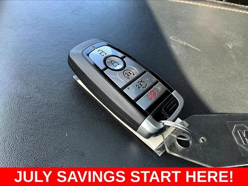 Used 2018 Ford Expedition Platinum AWD/4WD image 39