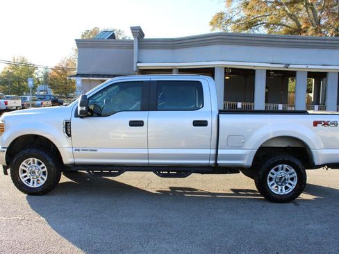 Used 2019 Ford F250 XL w/ STX Appearance Package image 4