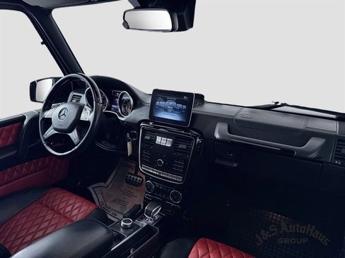 Used 2017 Mercedes-Benz G 63 AMG 4MATIC image 30