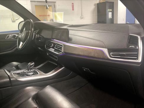 Used 2020 BMW X5 xDrive40i w/ Premium Package image 14