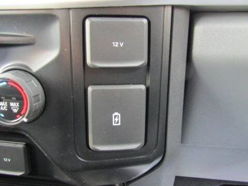 Used 2025 Ford F350 XL w/ XL Chrome Package image 17