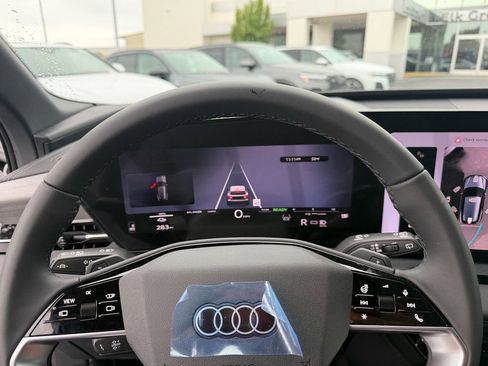 New 2027 Audi Q6 e-tron Premium Plus AWD/4WD image 14
