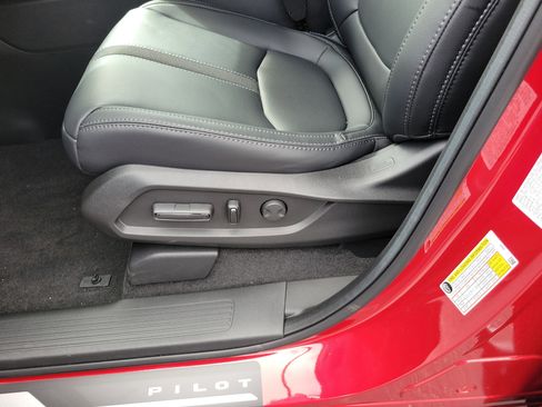 New 2026 Honda Pilot EX-L image 24