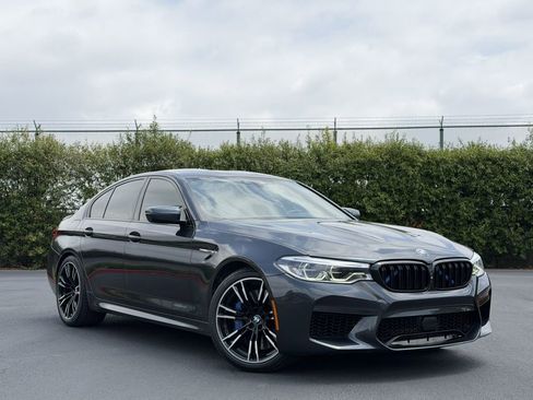 Used 2019 BMW M5 w/ Executive Package AWD/4WD image 1