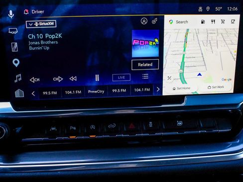 Used 2025 Chevrolet Silverado 1500 High Country image 23