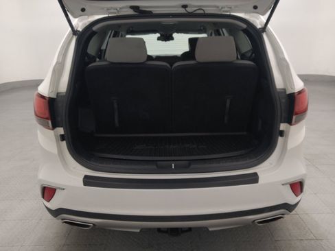 Used 2018 Hyundai Santa Fe SE w/ Cargo Package FWD image 29