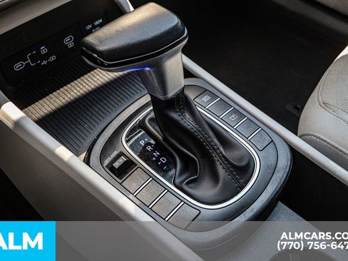 Used 2024 Hyundai Kona SEL image 44