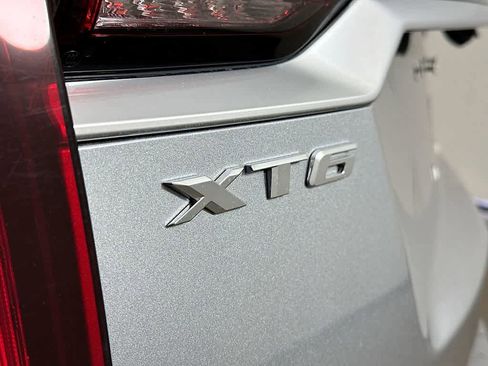 Used 2025 Cadillac XT6 Premium Luxury w/ LPO, Floor Liner Package image 7