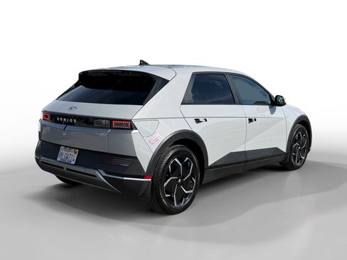 Certified 2024 Hyundai Ioniq 5 SEL image 5