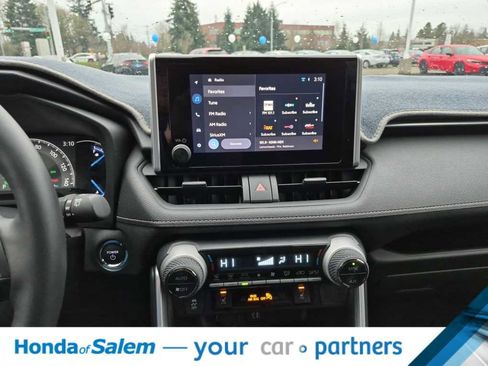 Used 2025 Toyota RAV4 XLE image 16