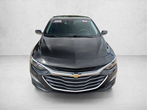 Used 2023 Chevrolet Malibu LT FWD image 2