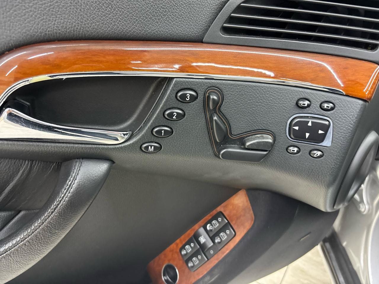 Used 2004 Mercedes-Benz S 430 image 29