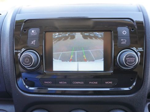 Used 2019 RAM ProMaster 2500 FWD image 16