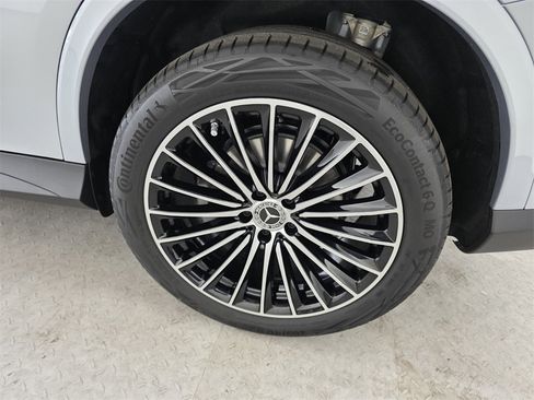 New 2026 Mercedes-Benz GLC 300 4MATIC image 14