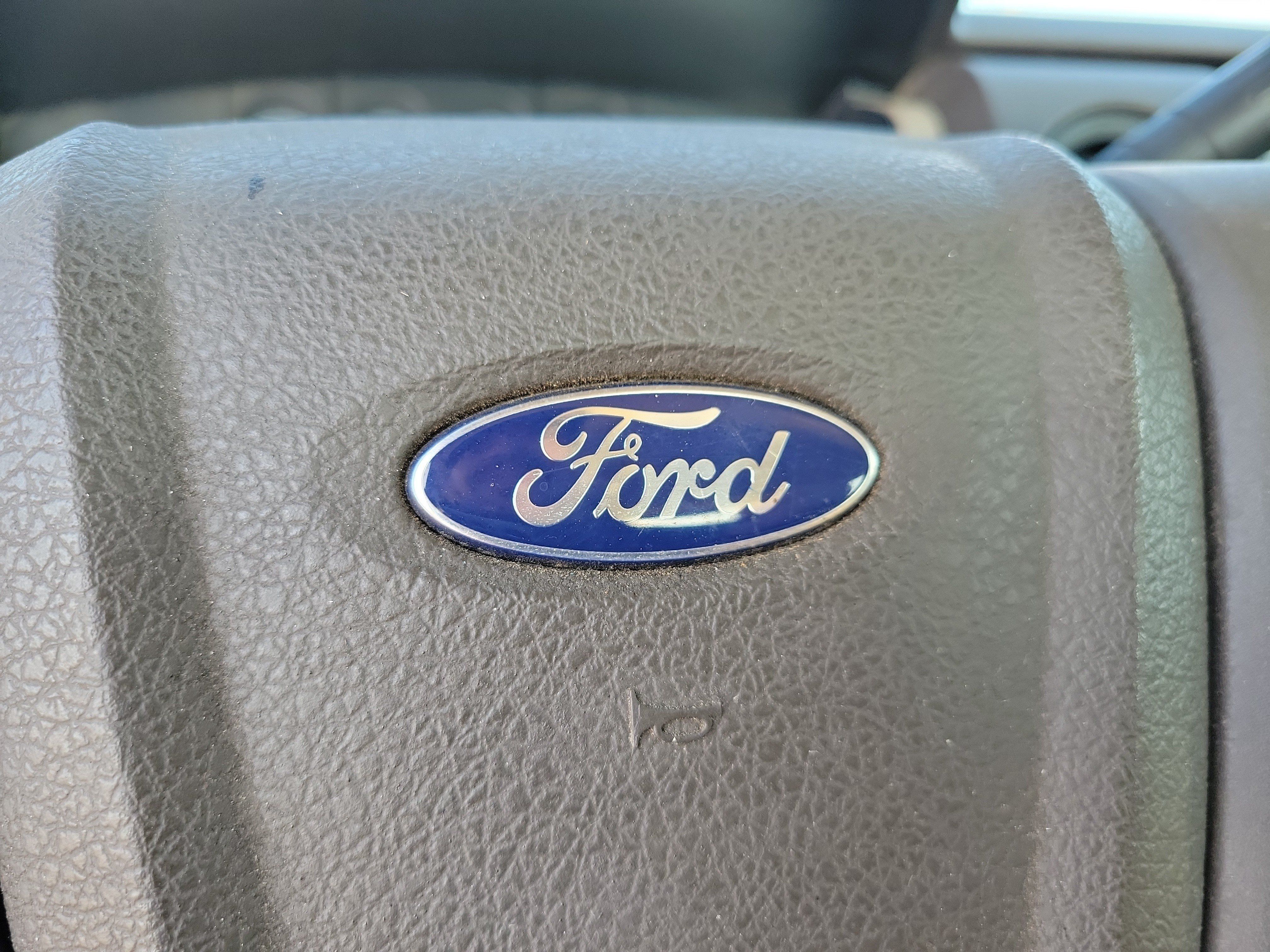 Used 2010 Ford F150 2WD Regular Cab image 12