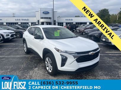 Used 2025 Chevrolet Trax LS