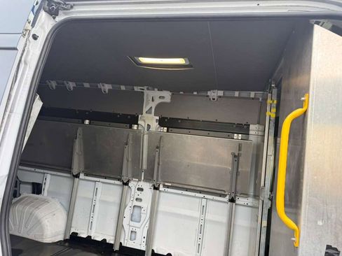 Used 2018 RAM ProMaster 2500 image 37