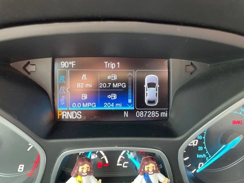 Used 2015 Ford Escape Titanium FWD image 6