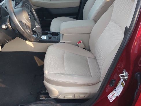 Used 2017 Subaru Outback 2.5i Premium AWD/4WD image 10