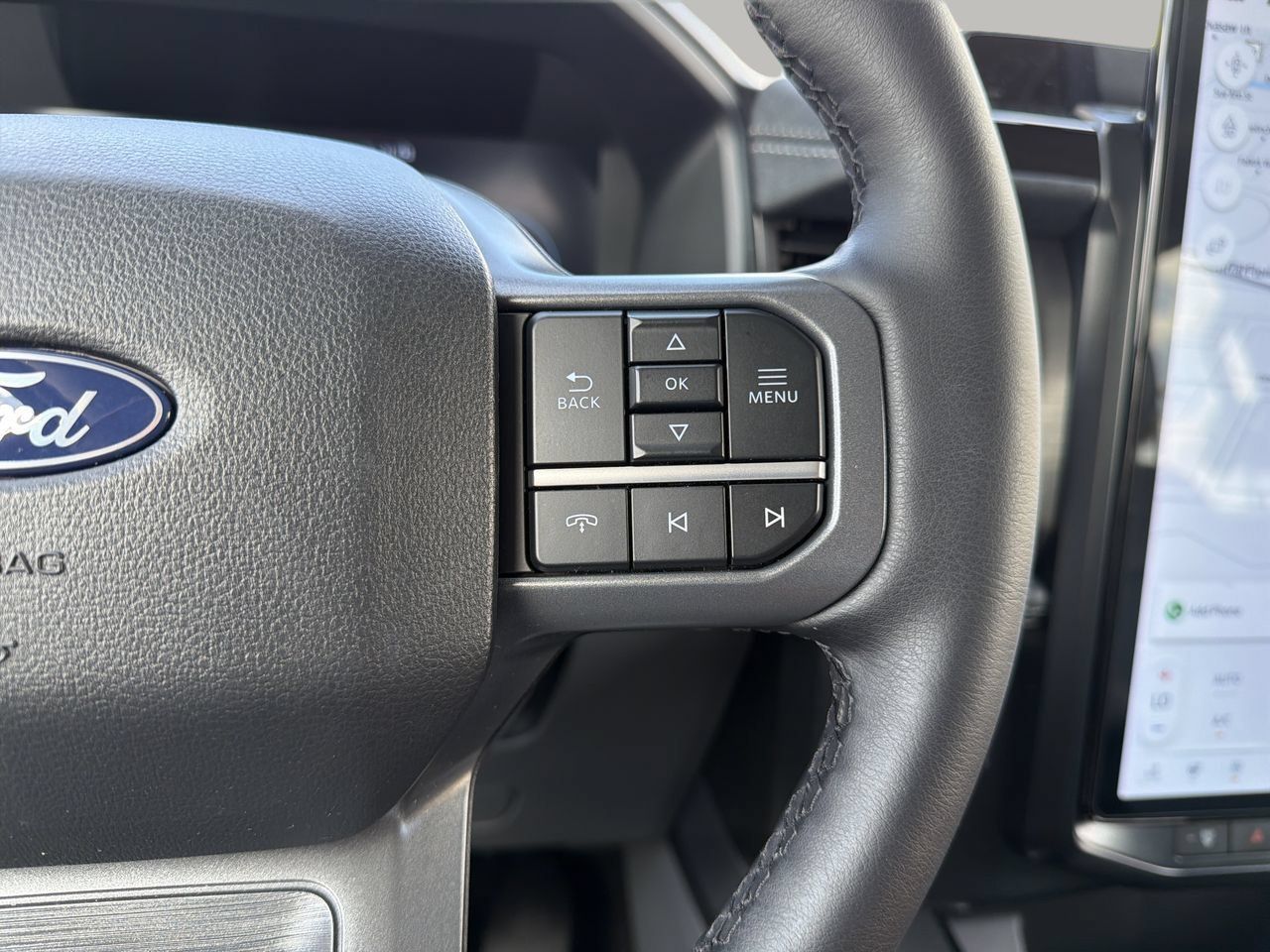 Used 2025 Ford F150 Lightning Flash AWD/4WD image 27