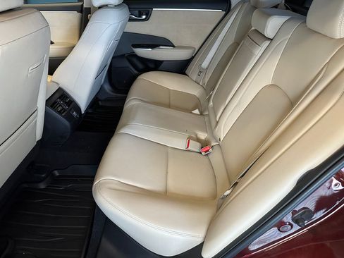 Used 2018 Honda Clarity Touring image 21