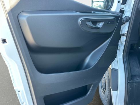 New 2026 Mercedes-Benz Sprinter 2500 image 12