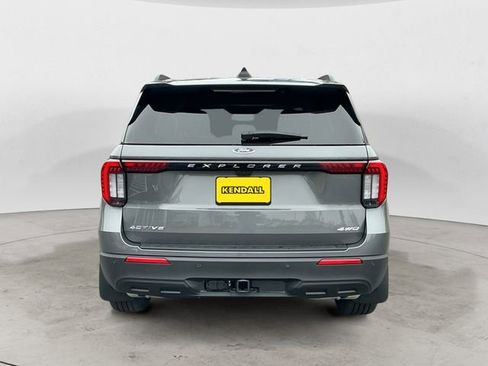 New 2026 Ford Explorer Active AWD/4WD image 4