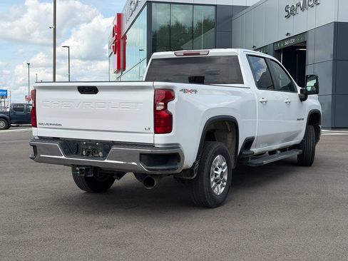 Used 2025 Chevrolet Silverado 2500 LT w/ Convenience Package AWD/4WD image 5