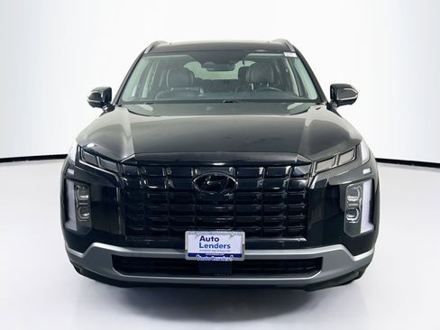 Used 2023 Hyundai Palisade SEL w/ Premium Package AWD/4WD image 2