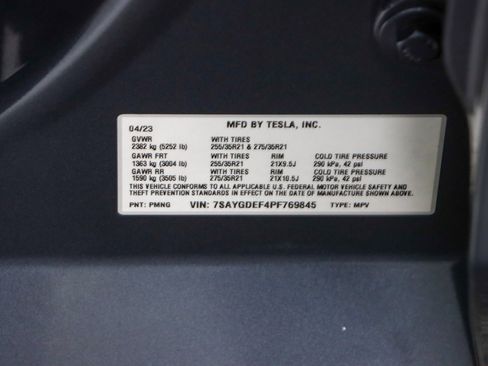 Used 2023 Tesla Model Y Performance AWD/4WD image 27