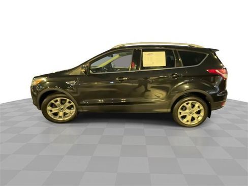 Used 2015 Ford Escape Titanium image 5