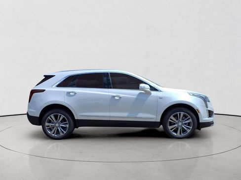 New 2026 Cadillac XT5 Premium Luxury FWD image 8
