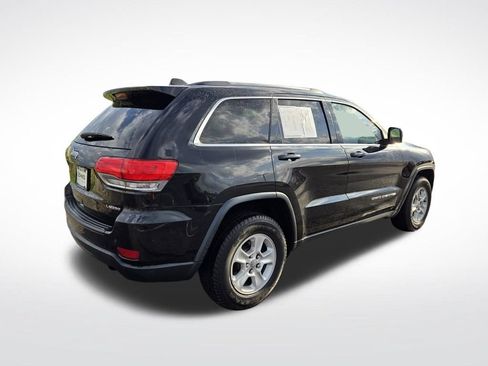Used 2016 Jeep Grand Cherokee Laredo w/ Quick Order Package 23E AWD/4WD image 3