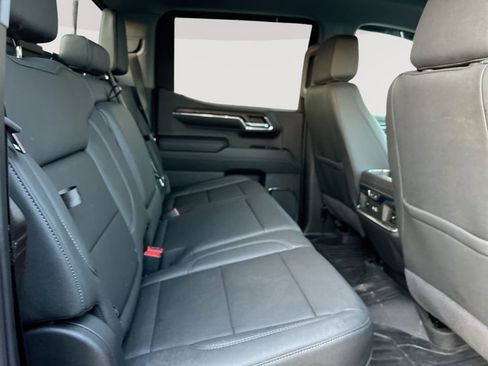 Used 2024 GMC Sierra 1500 SLT w/ SLT Premium Plus Package AWD/4WD image 29