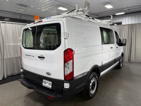 Used 2015 Ford Transit 250 130 Low Roof RWD image 4