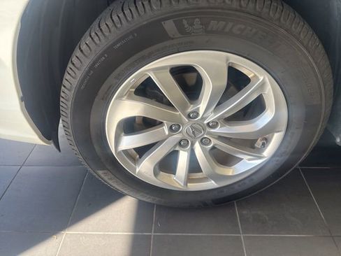 Used 2016 Acura RDX FWD w/ Technology Package image 2