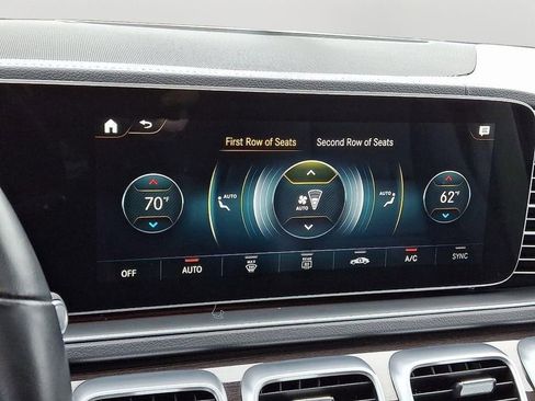 Used 2023 Mercedes-Benz GLS 450 4MATIC image 16