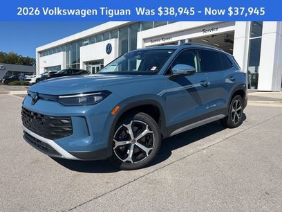 New 2026 Volkswagen Tiguan SE