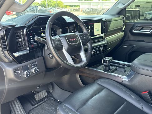 Used 2023 GMC Sierra 1500 SLT RWD image 5