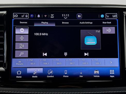 Used 2026 Chrysler Pacifica Select FWD image 17