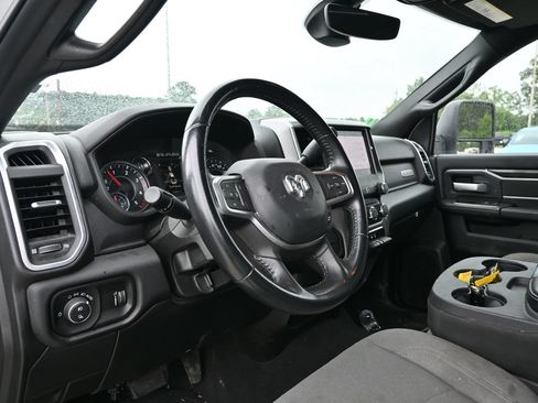 Used 2024 RAM 3500 Big Horn AWD/4WD image 11