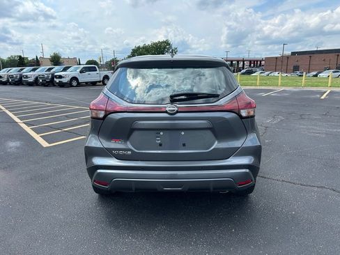Used 2023 Nissan Kicks S FWD image 10