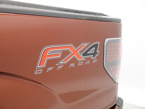 Used 2014 Ford F150 FX4 w/ Equipment Group 402A Luxury AWD/4WD image 17